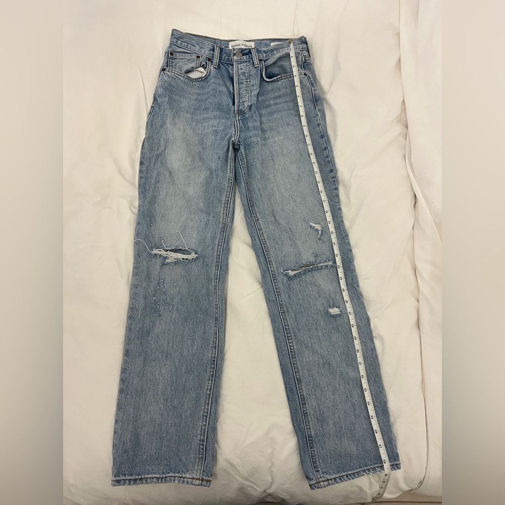 Denim Forum Distressed Blue Jeans

The Joni High Rise Loose
